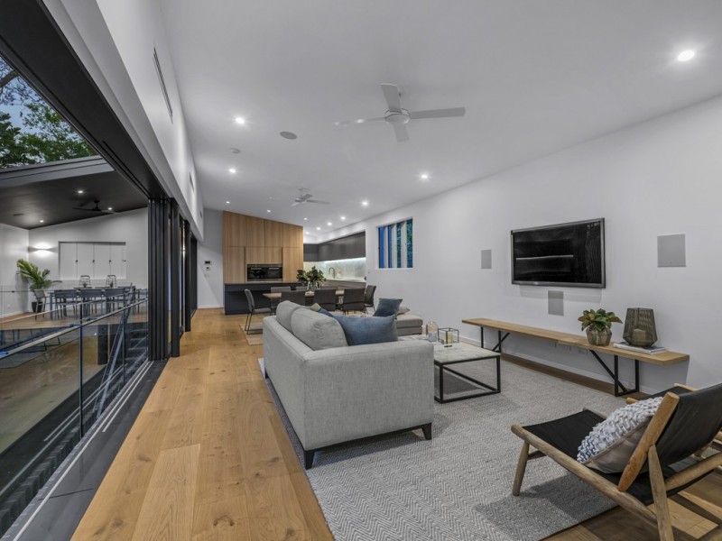 63 Charlton Street, Ascot QLD 4007