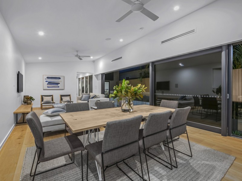 63 Charlton Street, Ascot QLD 4007