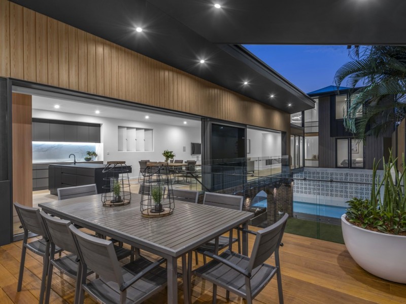 63 Charlton Street, Ascot QLD 4007