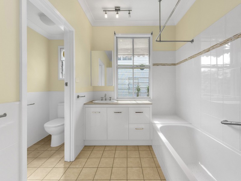 22 Abbott Street, Ascot QLD 4007