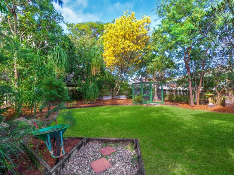 171 Hudson Road, Wooloowin QLD 4030