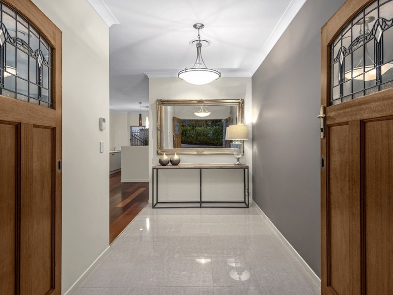 72 Yoku Road, Ashgrove QLD 4060