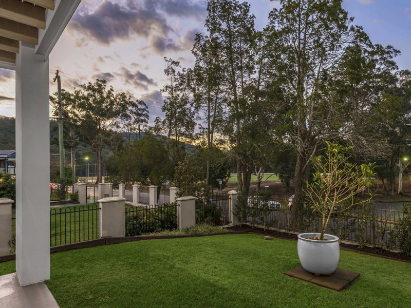 72 Yoku Road, Ashgrove QLD 4060
