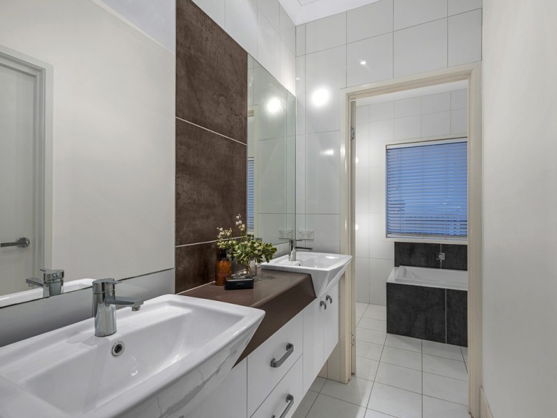 72 Yoku Road, Ashgrove QLD 4060