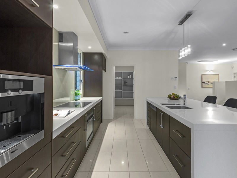 72 Yoku Road, Ashgrove QLD 4060