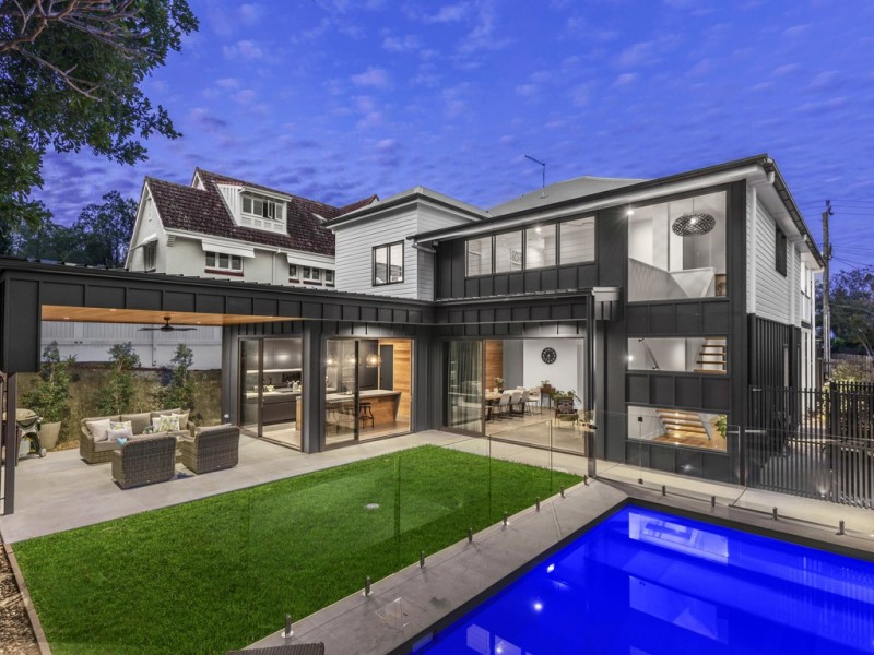 54 Moulton Street, Ashgrove QLD 4060
