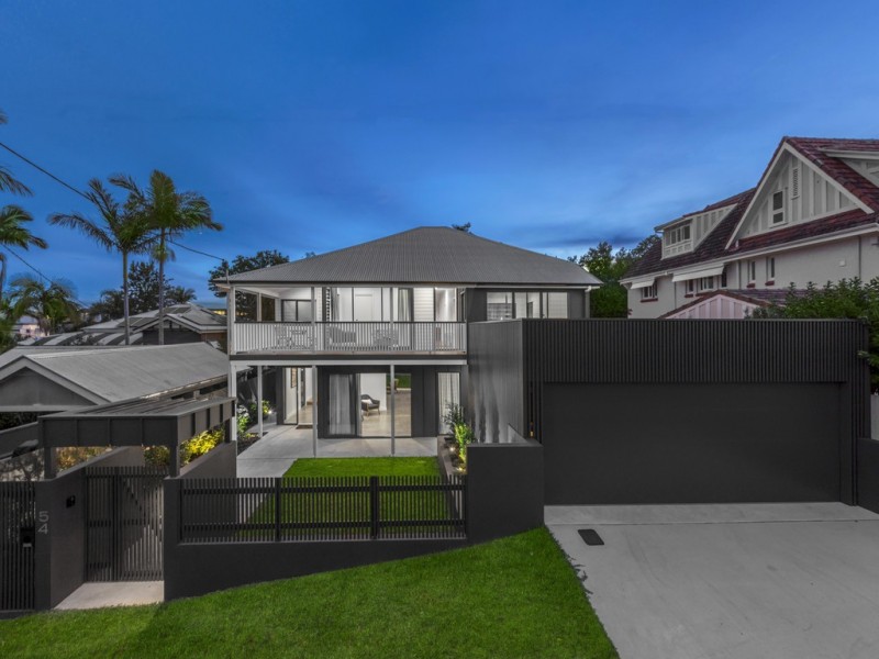 54 Moulton Street, Ashgrove QLD 4060