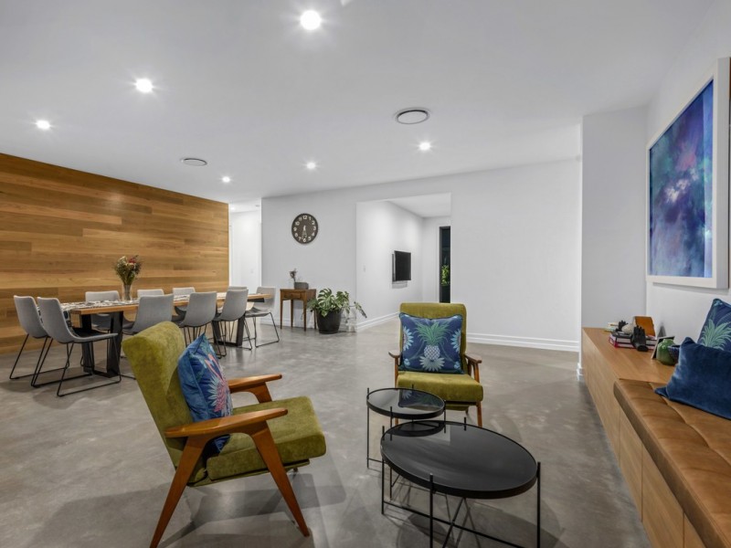 54 Moulton Street, Ashgrove QLD 4060