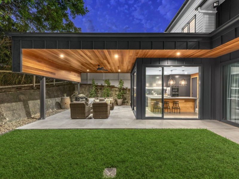54 Moulton Street, Ashgrove QLD 4060