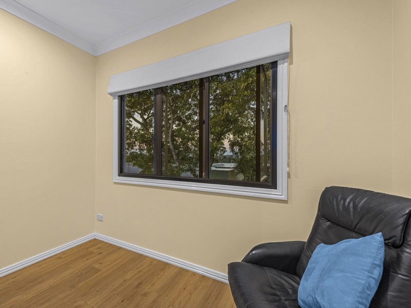9 Teneriffe Drive, Teneriffe QLD 4005