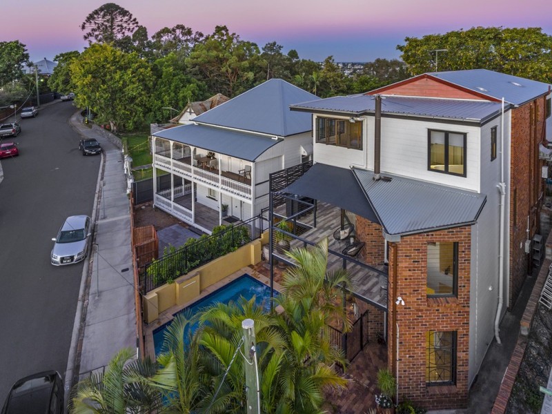 9 Teneriffe Drive, Teneriffe QLD 4005