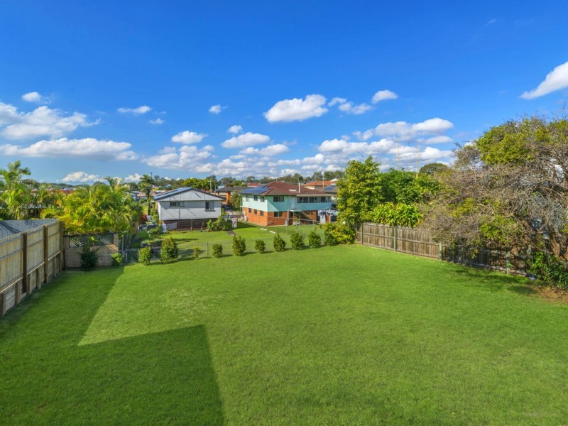 40 Dorothea Street, Cannon Hill QLD 4170