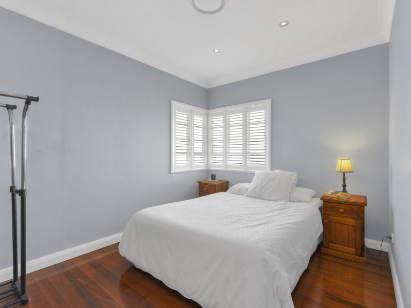 40 Dorothea Street, Cannon Hill QLD 4170