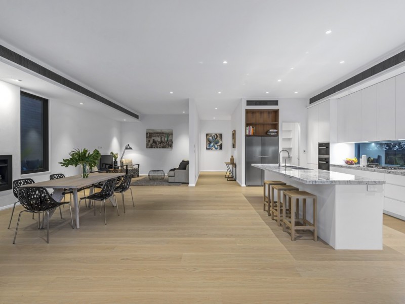 89 Oxlade Drive, New Farm QLD 4005