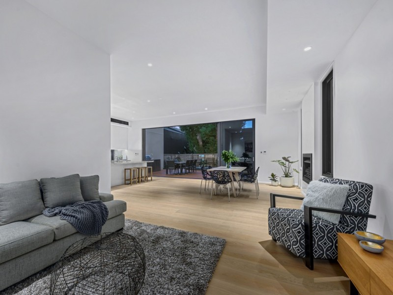 89 Oxlade Drive, New Farm QLD 4005