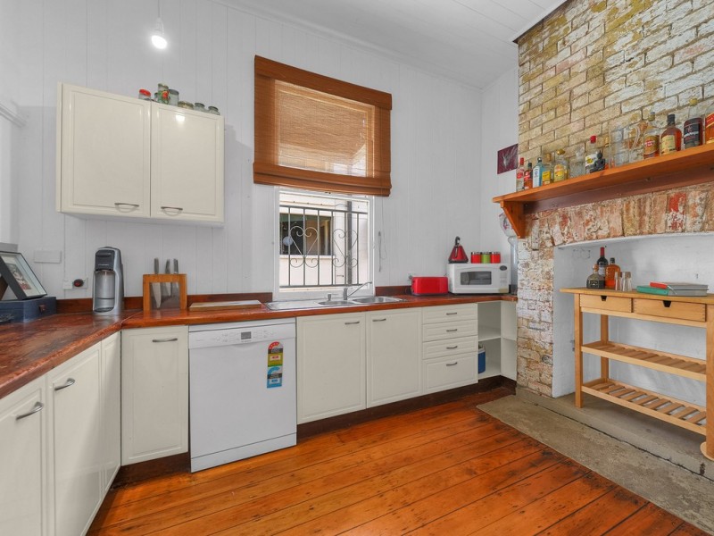 84 Beatrice Terrace, Ascot QLD 4007