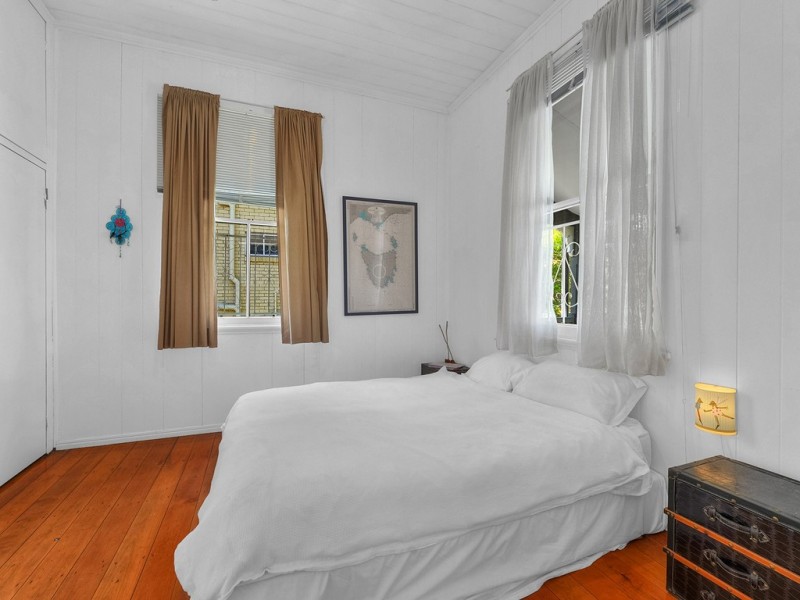 84 Beatrice Terrace, Ascot QLD 4007