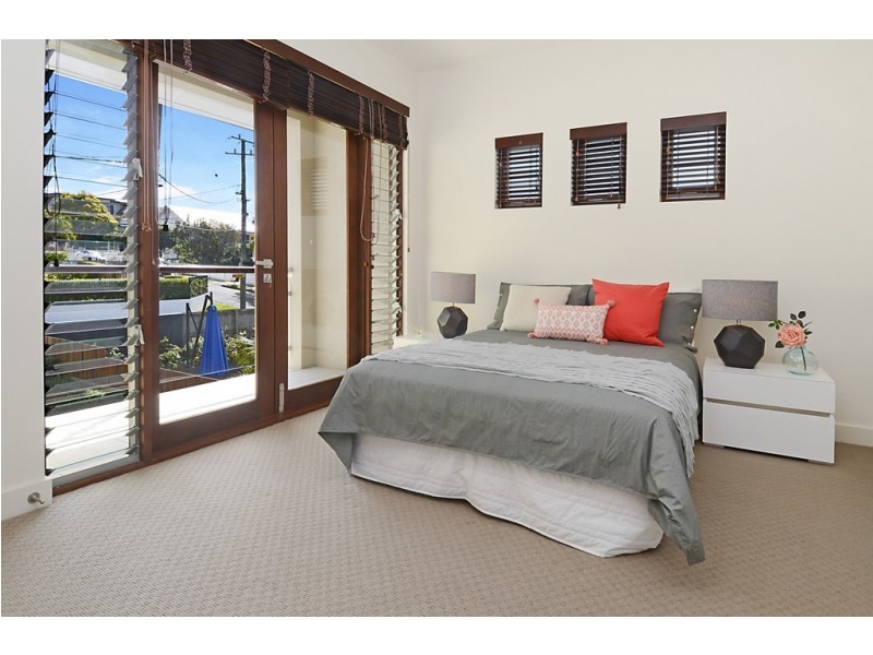 8 Beaufort Lane, Clayfield QLD 4011