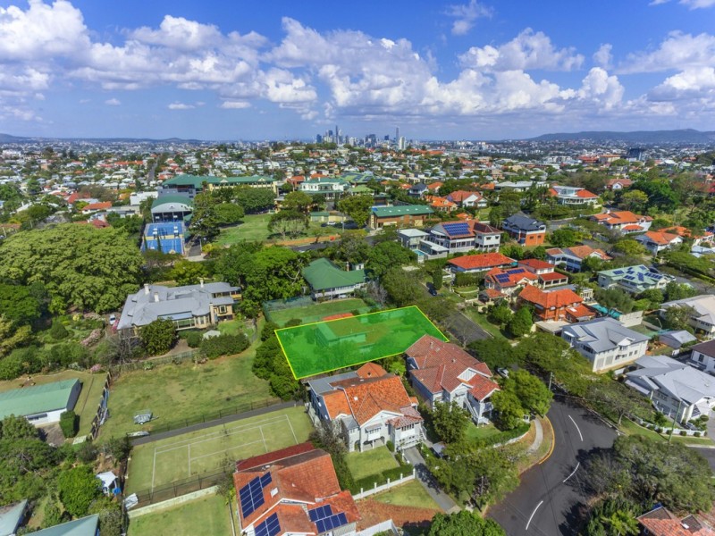 11 Liverpool Road, Clayfield QLD 4011