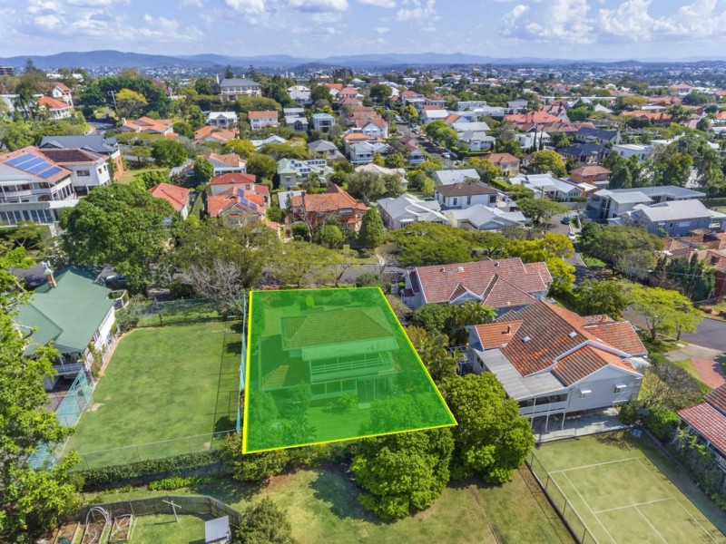 11 Liverpool Road, Clayfield QLD 4011