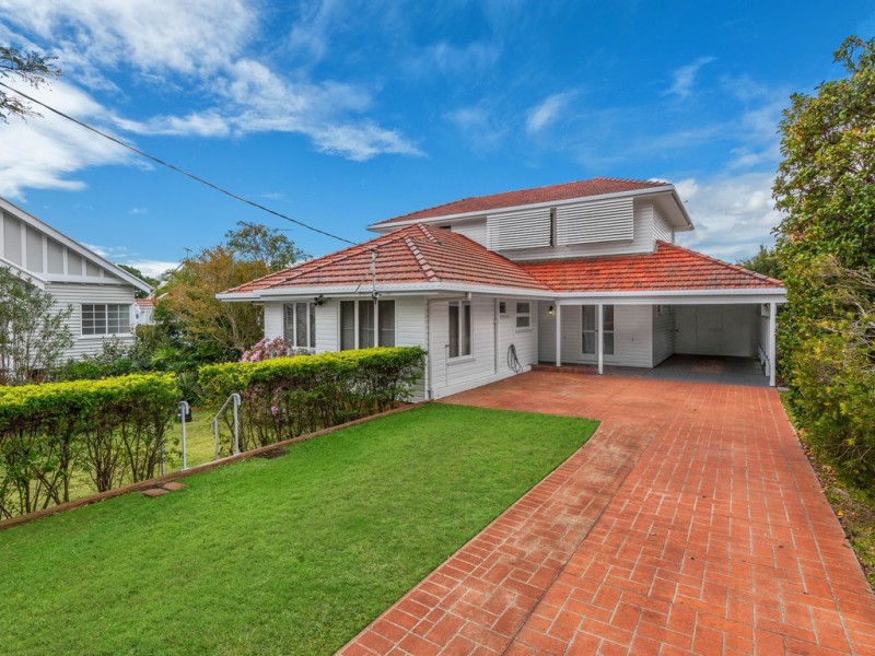 11 Liverpool Road, Clayfield QLD 4011