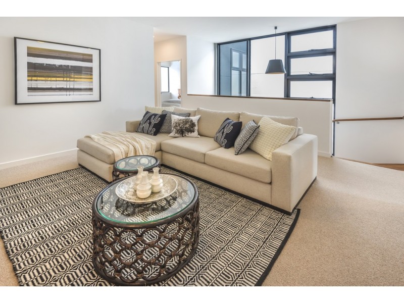 604/12 Parkside Circuit, Hamilton QLD 4007