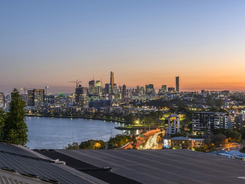 49 Toorak Road, Hamilton QLD 4007