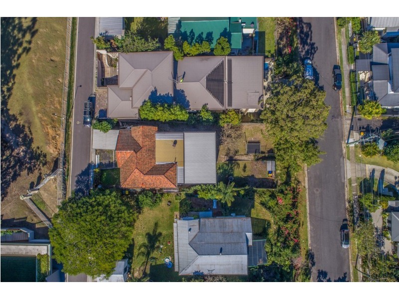49 Toorak Road, Hamilton QLD 4007
