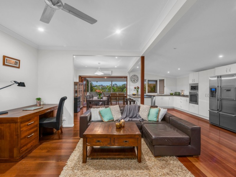 5 Power Street, Wavell Heights QLD 4012