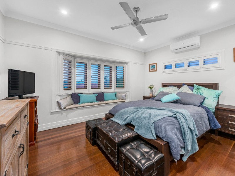 5 Power Street, Wavell Heights QLD 4012