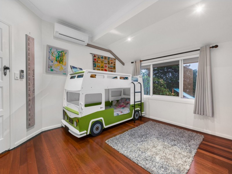 5 Power Street, Wavell Heights QLD 4012