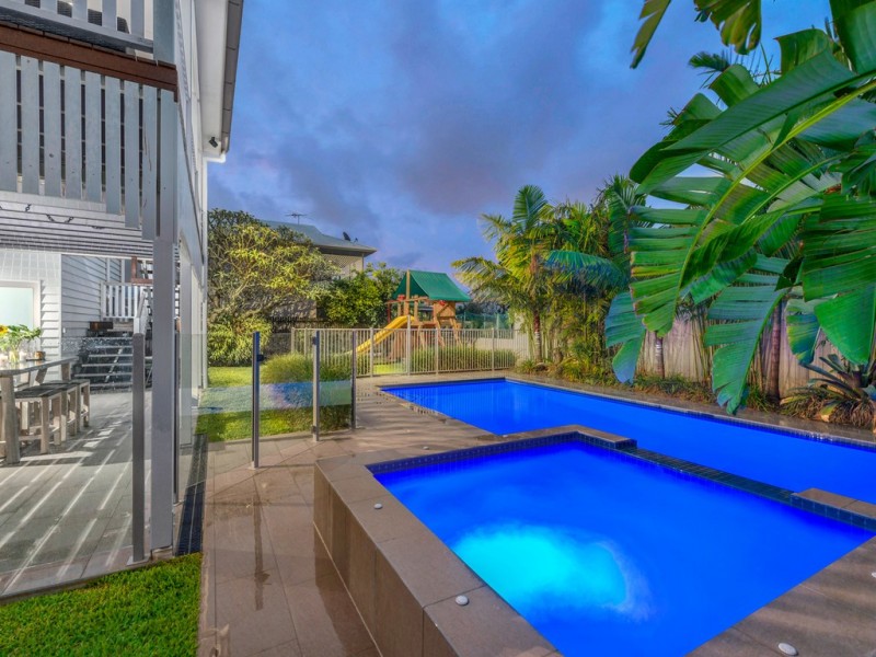 5 Power Street, Wavell Heights QLD 4012