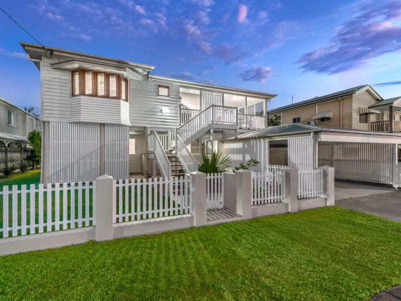 5 Power Street, Wavell Heights QLD 4012