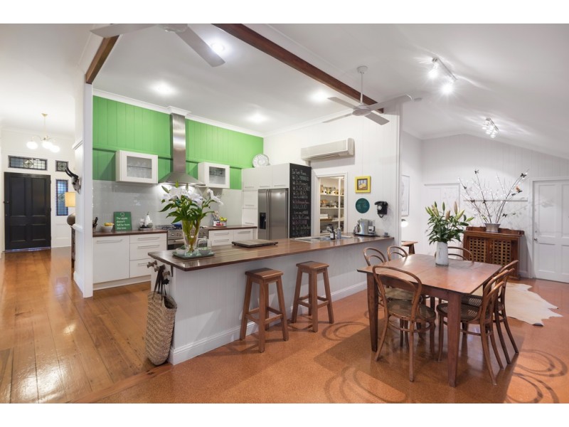 27 Winifred Street, Clayfield QLD 4011