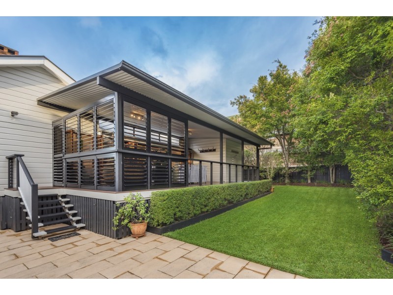 27 Winifred Street, Clayfield QLD 4011
