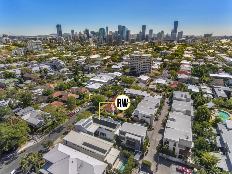 22 Turner Avenue, New Farm QLD 4005