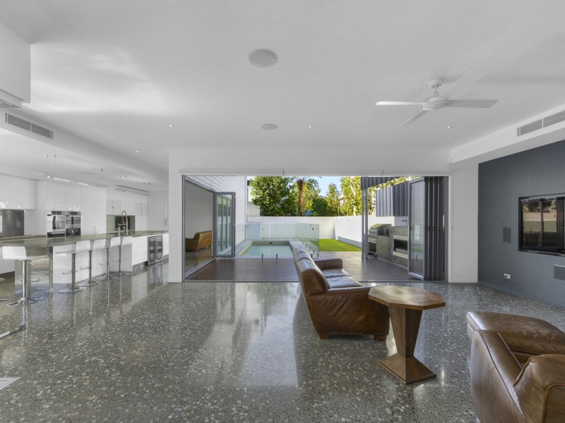 22 Turner Avenue, New Farm QLD 4005