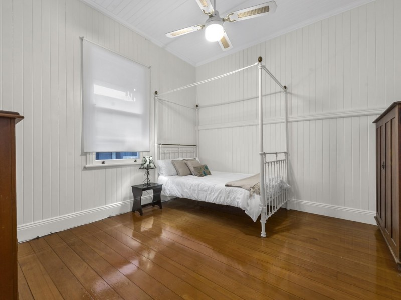 95 Hows Road, Nundah QLD 4012