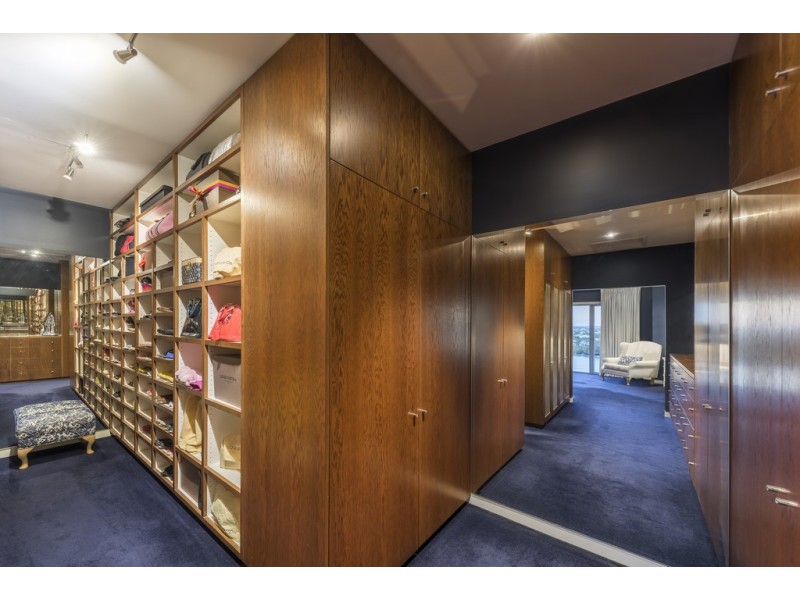 50 Hillside Crescent, Hamilton QLD 4007