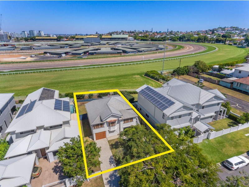 112 Mein Street, Hendra QLD 4011