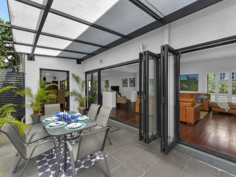33 Reeve Street, Clayfield QLD 4011