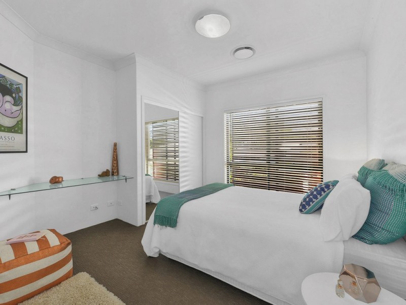 33 Reeve Street, Clayfield QLD 4011