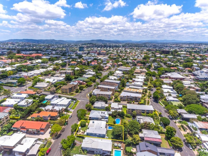 44 Barlow Street, Clayfield QLD 4011