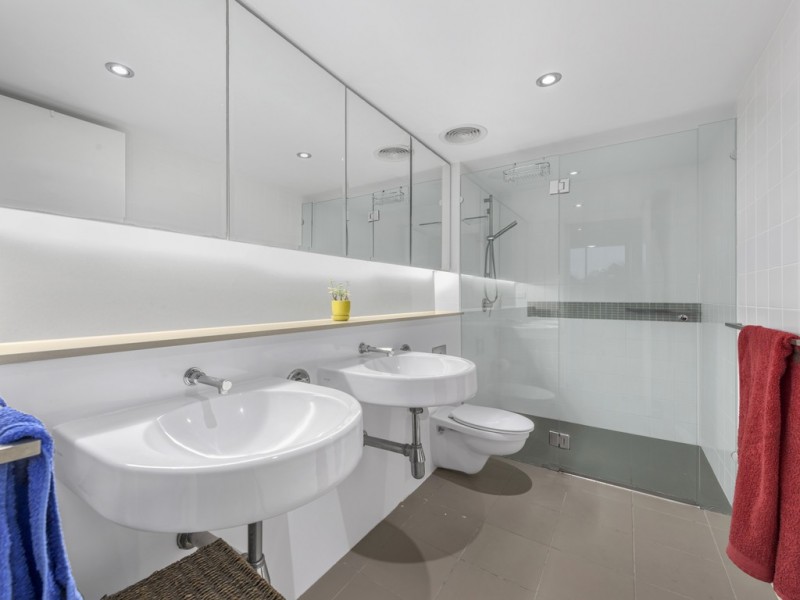 203/18-20 Paradise Street, Highgate Hill QLD 4101