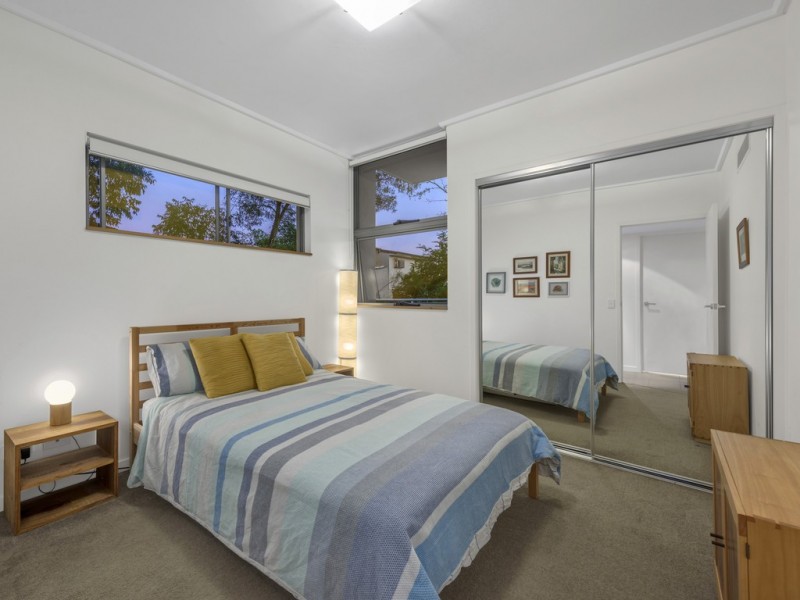 203/18-20 Paradise Street, Highgate Hill QLD 4101