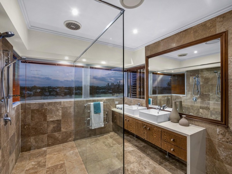 29 Mullens Street, Hamilton QLD 4007