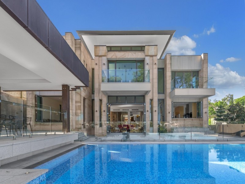 9 Ivy Street, Indooroopilly QLD 4068