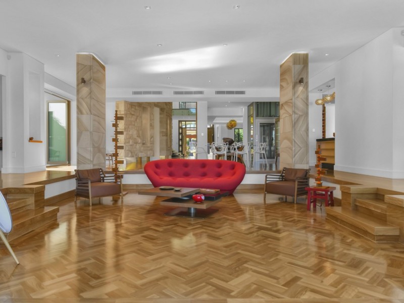 9 Ivy Street, Indooroopilly QLD 4068