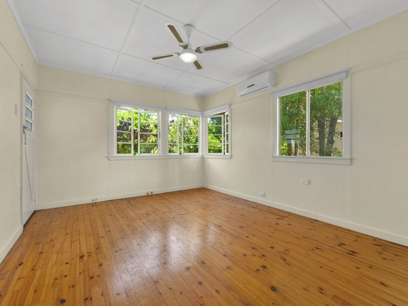 36 Ballantine Street, Chermside QLD 4032