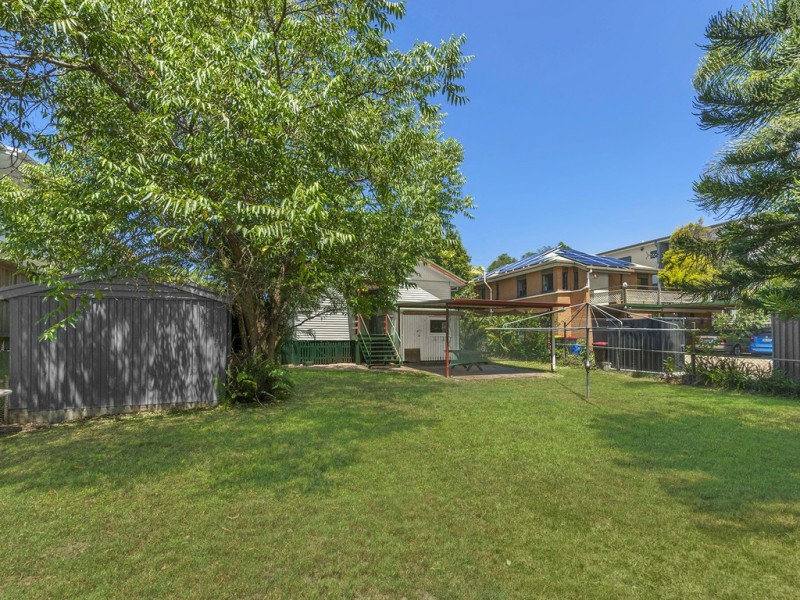 36 Ballantine Street, Chermside QLD 4032